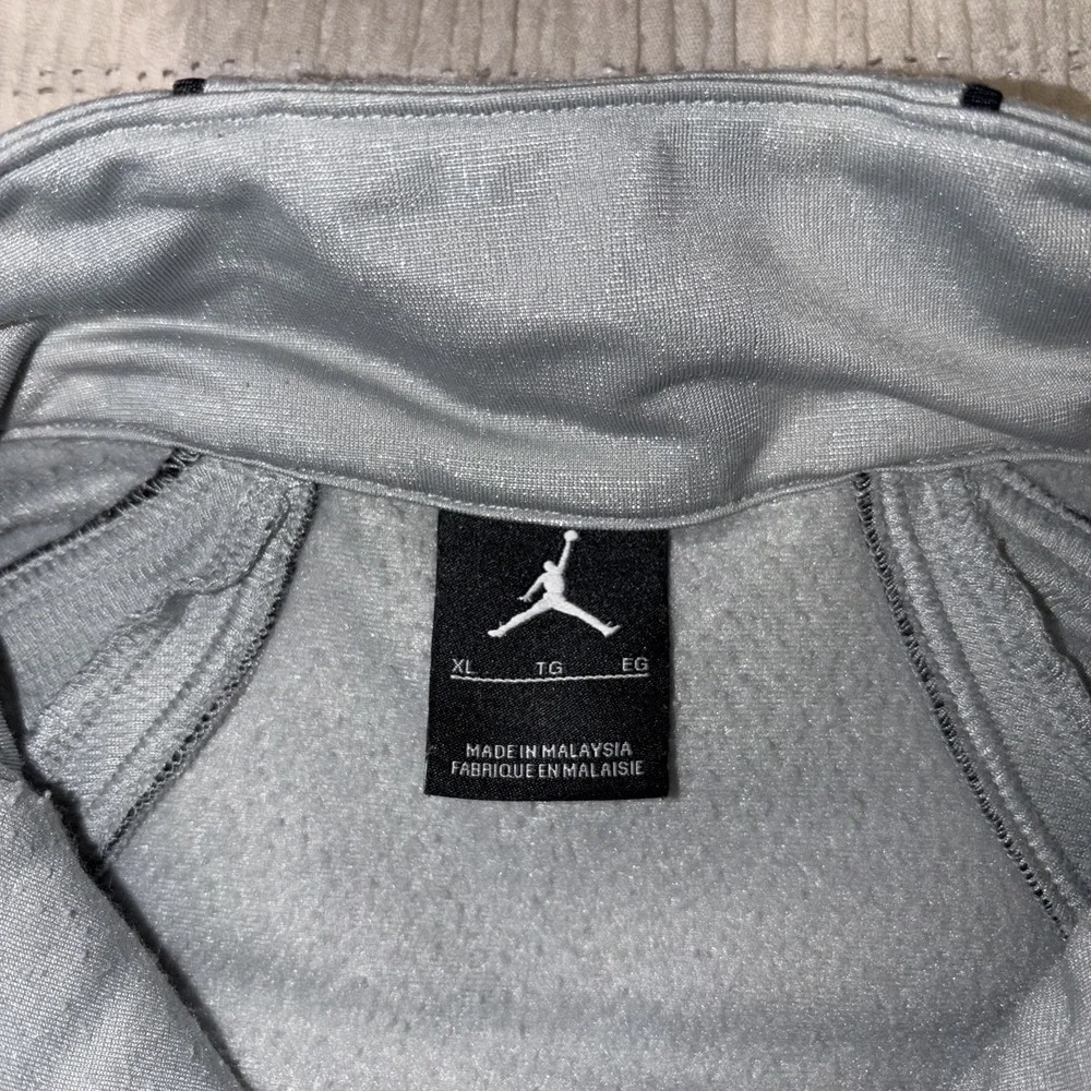 Nike‎ Air Jordan Track Jacket Mens XL Gray Full Zip Athletic Warm Up Lightweight